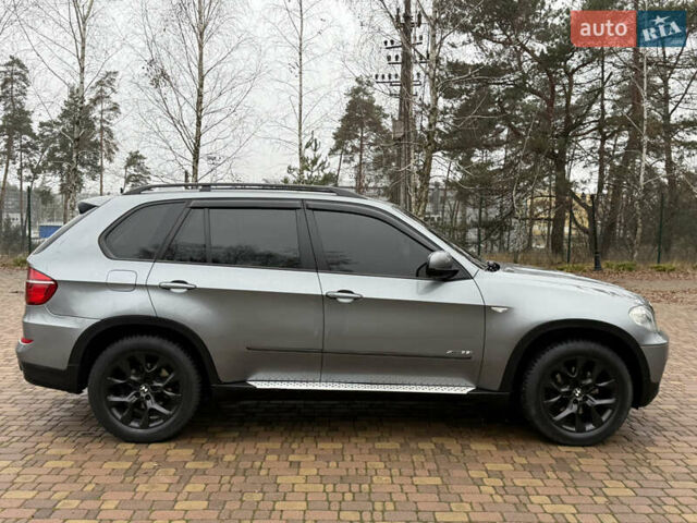 Серый БМВ Х5, объемом двигателя 2.98 л и пробегом 180 тыс. км за 12500 $, фото 4 на Automoto.ua