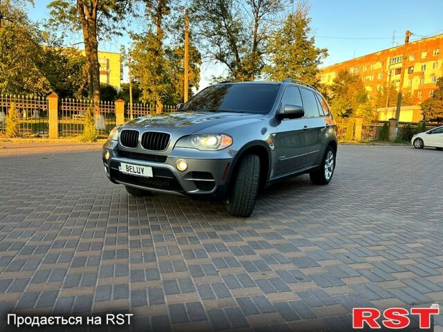 Серый БМВ Х5, объемом двигателя 3 л и пробегом 225 тыс. км за 12700 $, фото 2 на Automoto.ua