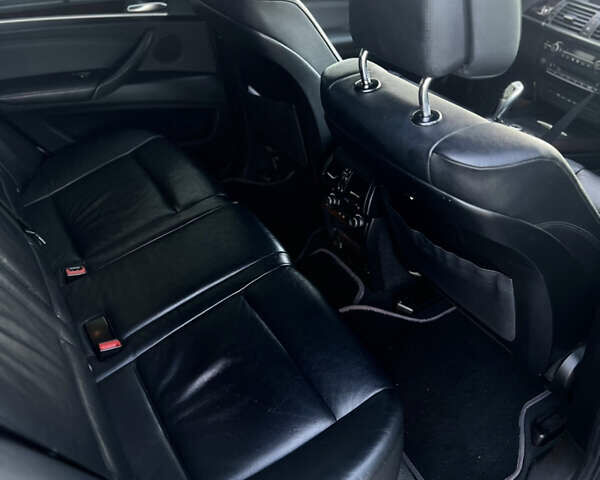 Сірий БМВ Х5, об'ємом двигуна 3 л та пробігом 238 тис. км за 16300 $, фото 7 на Automoto.ua