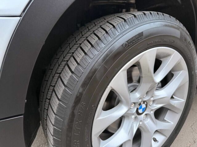 Сірий БМВ Х5, об'ємом двигуна 3 л та пробігом 168 тис. км за 12300 $, фото 10 на Automoto.ua
