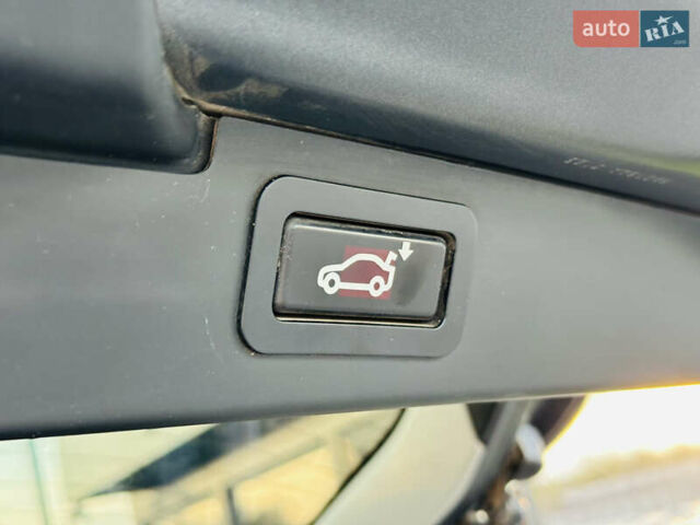 Серый БМВ Х5, объемом двигателя 2.98 л и пробегом 216 тыс. км за 14700 $, фото 12 на Automoto.ua