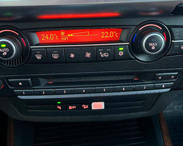 Серый БМВ Х5, объемом двигателя 3 л и пробегом 221 тыс. км за 21531 $, фото 45 на Automoto.ua