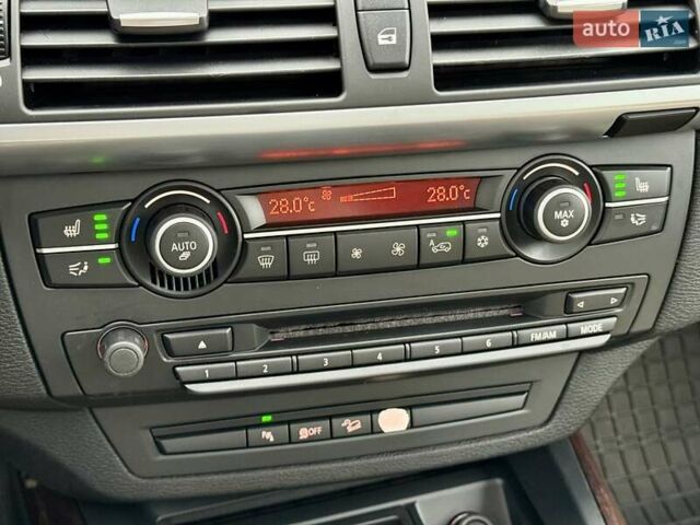 Серый БМВ Х5, объемом двигателя 2.98 л и пробегом 237 тыс. км за 11800 $, фото 18 на Automoto.ua