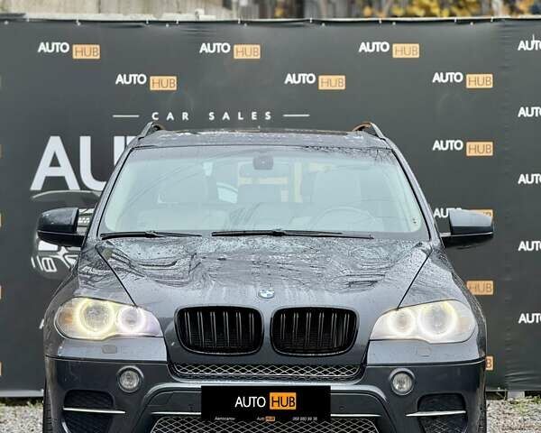 Серый БМВ Х5, объемом двигателя 2.98 л и пробегом 237 тыс. км за 11800 $, фото 2 на Automoto.ua