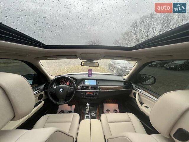 Серый БМВ Х5, объемом двигателя 2.98 л и пробегом 325 тыс. км за 12999 $, фото 51 на Automoto.ua