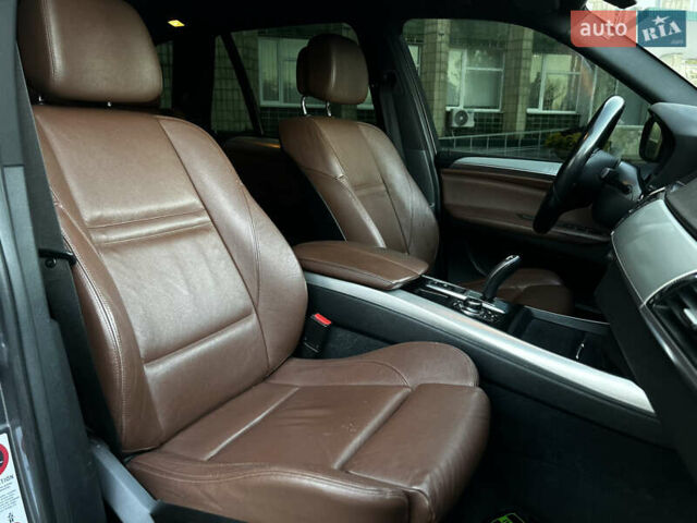 Серый БМВ Х5, объемом двигателя 2.99 л и пробегом 225 тыс. км за 15999 $, фото 19 на Automoto.ua