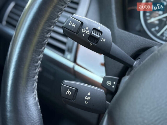 Сірий БМВ Х5, об'ємом двигуна 3 л та пробігом 207 тис. км за 17999 $, фото 46 на Automoto.ua