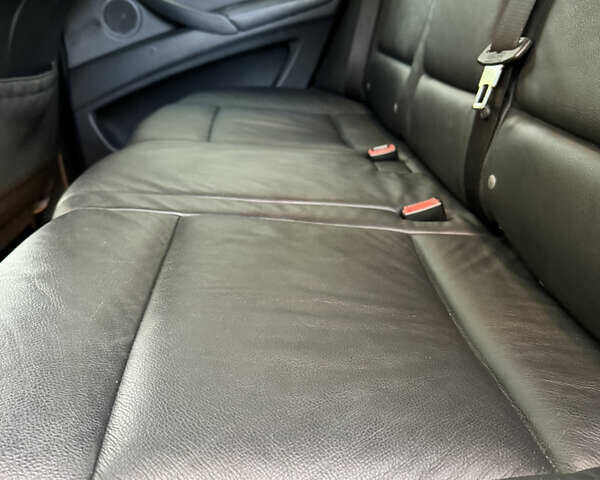 БМВ Х5 2011 в Львове на Automoto.ua Серый БМВ Х5, объемом двигателя 2.98 л и пробегом 171 тыс. км за 13900 $, фото 12 на Automoto.ua