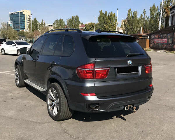 Сірий БМВ Х5, об'ємом двигуна 2.98 л та пробігом 328 тис. км за 14500 $, фото 7 на Automoto.ua