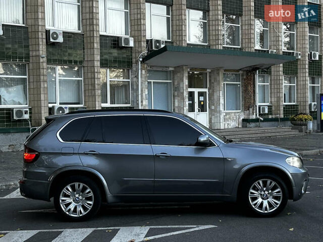 Серый БМВ Х5, объемом двигателя 2.99 л и пробегом 225 тыс. км за 15999 $, фото 1 на Automoto.ua