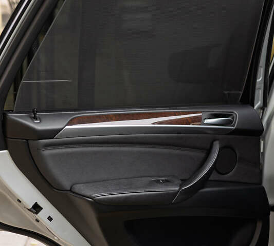 Сірий БМВ Х5, об'ємом двигуна 3 л та пробігом 237 тис. км за 19900 $, фото 34 на Automoto.ua