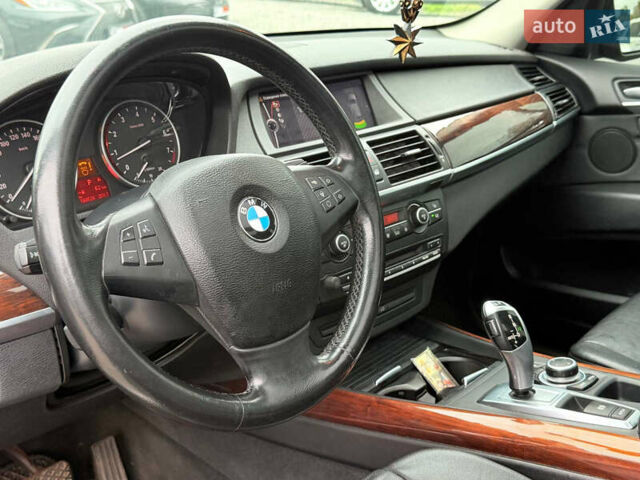Сірий БМВ Х5, об'ємом двигуна 2.98 л та пробігом 10 тис. км за 12500 $, фото 12 на Automoto.ua