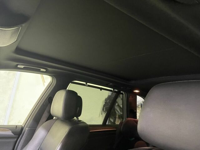 Серый БМВ Х5, объемом двигателя 3 л и пробегом 199 тыс. км за 18500 $, фото 4 на Automoto.ua