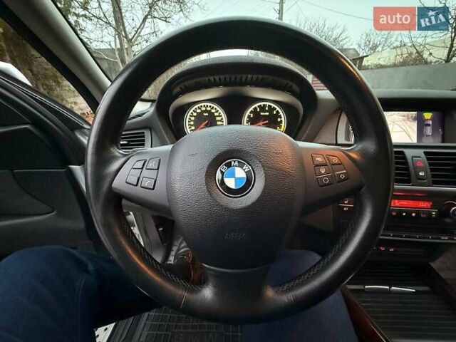 Серый БМВ Х5, объемом двигателя 2.98 л и пробегом 168 тыс. км за 12300 $, фото 10 на Automoto.ua