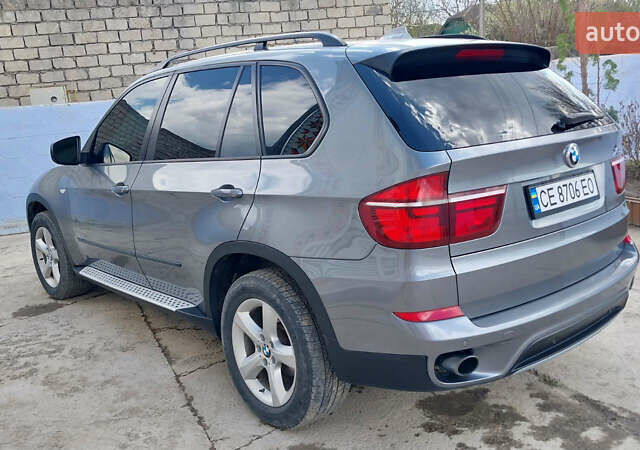 Серый БМВ Х5, объемом двигателя 2.98 л и пробегом 308 тыс. км за 10000 $, фото 16 на Automoto.ua