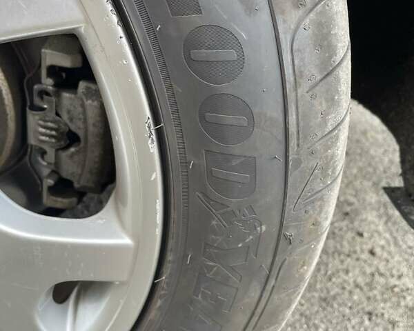 БМВ Х5 2011 в Киеве на Automoto.ua Серый БМВ Х5, объемом двигателя 3 л и пробегом 199 тыс. км за 18500 $, фото 6 на Automoto.ua