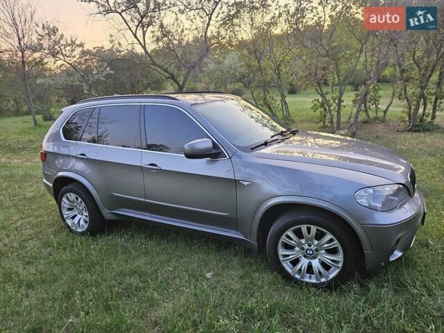Серый БМВ Х5, объемом двигателя 3 л и пробегом 225 тыс. км за 15500 $, фото 8 на Automoto.ua
