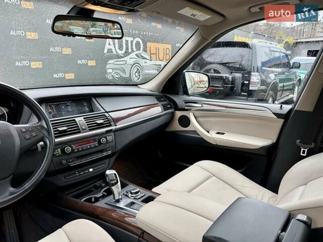 Серый БМВ Х5, объемом двигателя 2.98 л и пробегом 237 тыс. км за 11800 $, фото 14 на Automoto.ua