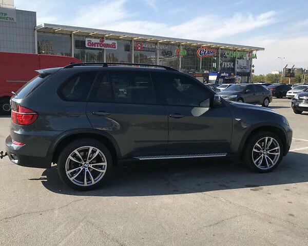 Сірий БМВ Х5, об'ємом двигуна 2.98 л та пробігом 328 тис. км за 14500 $, фото 10 на Automoto.ua