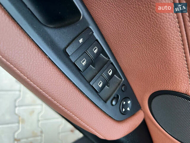 Серый БМВ Х5, объемом двигателя 3 л и пробегом 221 тыс. км за 21531 $, фото 38 на Automoto.ua