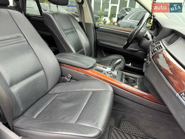 Сірий БМВ Х5, об'ємом двигуна 2.98 л та пробігом 10 тис. км за 12500 $, фото 15 на Automoto.ua