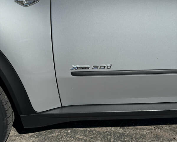 Сірий БМВ Х5, об'ємом двигуна 3 л та пробігом 270 тис. км за 17999 $, фото 31 на Automoto.ua