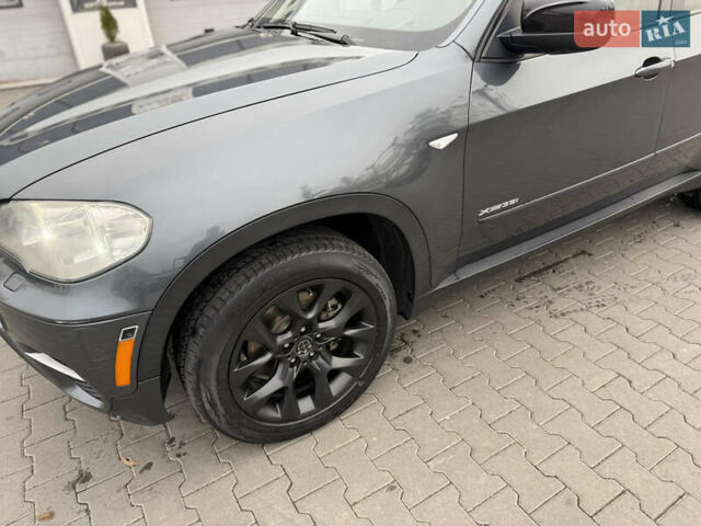 Сірий БМВ Х5, об'ємом двигуна 2.98 л та пробігом 180 тис. км за 14800 $, фото 11 на Automoto.ua