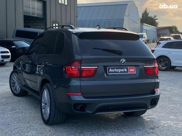Серый БМВ Х5, объемом двигателя 3 л и пробегом 304 тыс. км за 14390 $, фото 8 на Automoto.ua