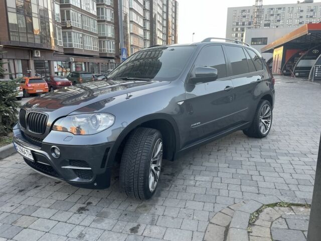 Серый БМВ Х5, объемом двигателя 3 л и пробегом 3 тыс. км за 12300 $, фото 3 на Automoto.ua