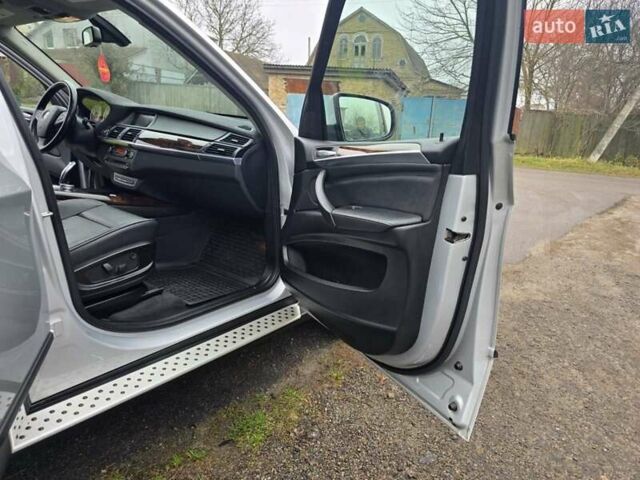 Сірий БМВ Х5, об'ємом двигуна 2.98 л та пробігом 169 тис. км за 12300 $, фото 2 на Automoto.ua