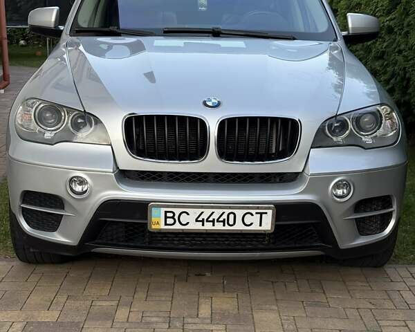 Серый БМВ Х5, объемом двигателя 2.99 л и пробегом 320 тыс. км за 14800 $, фото 24 на Automoto.ua