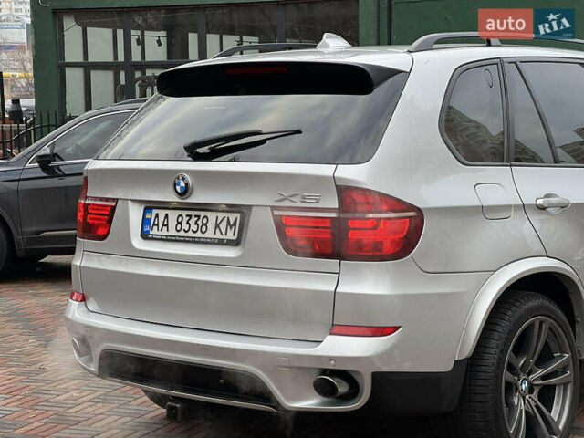 Сірий БМВ Х5, об'ємом двигуна 2.98 л та пробігом 260 тис. км за 14000 $, фото 16 на Automoto.ua