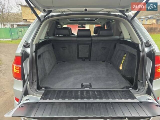 Сірий БМВ Х5, об'ємом двигуна 2.98 л та пробігом 169 тис. км за 12300 $, фото 39 на Automoto.ua