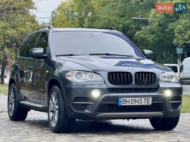 Серый БМВ Х5, объемом двигателя 3 л и пробегом 320 тыс. км за 16900 $, фото 4 на Automoto.ua