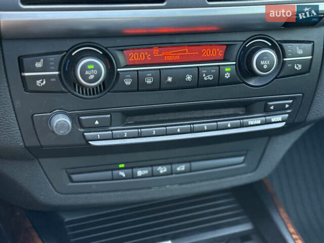 Сірий БМВ Х5, об'ємом двигуна 3 л та пробігом 207 тис. км за 17999 $, фото 39 на Automoto.ua