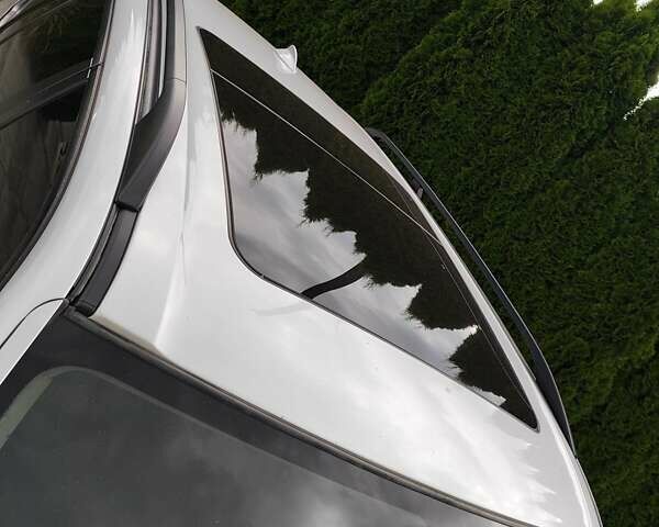 БМВ Х5 2011 в Львове на Automoto.ua Серый БМВ Х5, объемом двигателя 2.99 л и пробегом 238 тыс. км за 18500 $, фото 13 на Automoto.ua