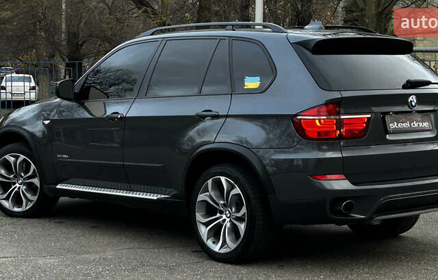 Сірий БМВ Х5, об'ємом двигуна 3 л та пробігом 226 тис. км за 18999 $, фото 2 на Automoto.ua