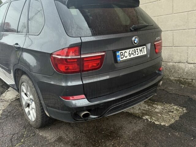 Серый БМВ Х5, объемом двигателя 3 л и пробегом 265 тыс. км за 14400 $, фото 9 на Automoto.ua