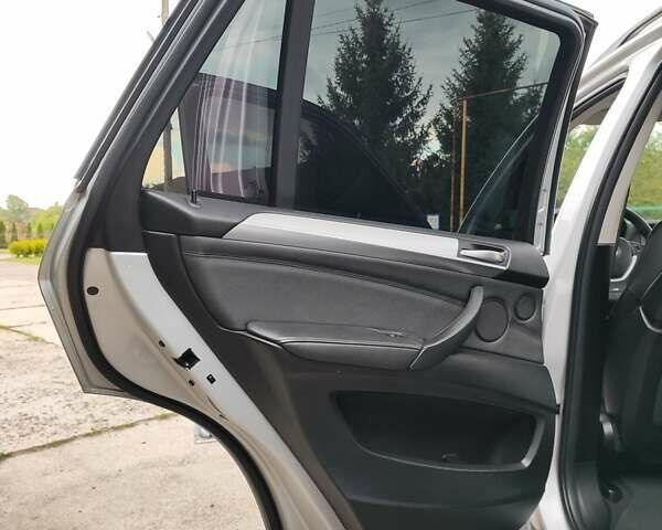 БМВ Х5 2011 в Львове на Automoto.ua Серый БМВ Х5, объемом двигателя 2.99 л и пробегом 238 тыс. км за 18500 $, фото 30 на Automoto.ua