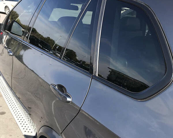 Сірий БМВ Х5, об'ємом двигуна 2.98 л та пробігом 328 тис. км за 14500 $, фото 12 на Automoto.ua