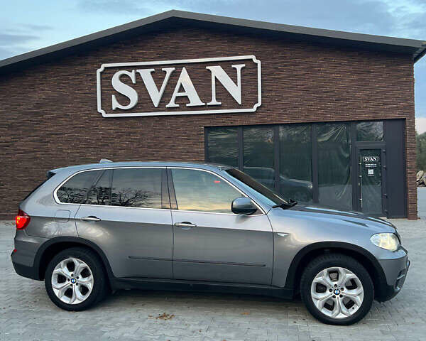 Серый БМВ Х5, объемом двигателя 3 л и пробегом 221 тыс. км за 21531 $, фото 7 на Automoto.ua