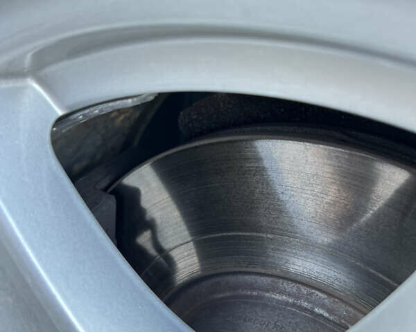 Серый БМВ Х5, объемом двигателя 3 л и пробегом 284 тыс. км за 16500 $, фото 14 на Automoto.ua