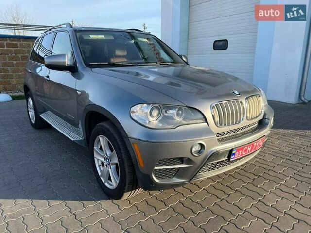 Серый БМВ Х5, объемом двигателя 2.99 л и пробегом 274 тыс. км за 13555 $, фото 1 на Automoto.ua