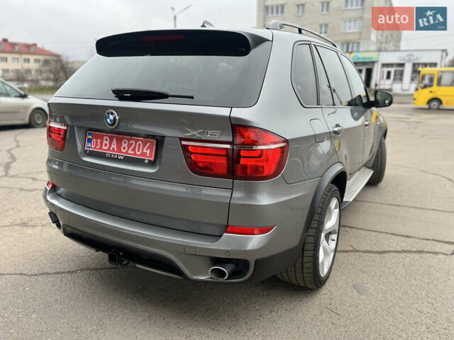 Серый БМВ Х5, объемом двигателя 3 л и пробегом 242 тыс. км за 18450 $, фото 2 на Automoto.ua