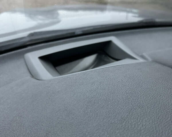 Сірий БМВ Х5, об'ємом двигуна 2.98 л та пробігом 229 тис. км за 12900 $, фото 21 на Automoto.ua