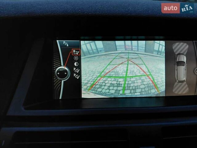 Серый БМВ Х5, объемом двигателя 3 л и пробегом 250 тыс. км за 15700 $, фото 18 на Automoto.ua