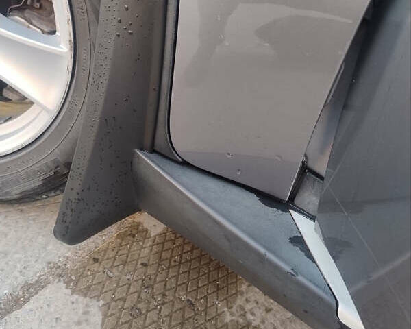 Серый БМВ Х5, объемом двигателя 2.99 л и пробегом 207 тыс. км за 17999 $, фото 19 на Automoto.ua