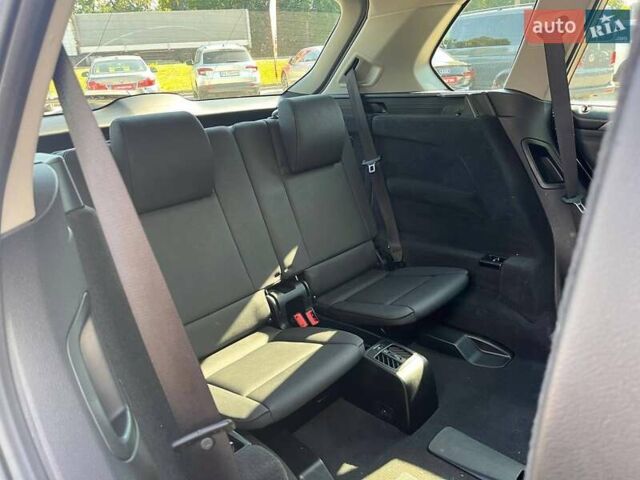 Серый БМВ Х5, объемом двигателя 3 л и пробегом 258 тыс. км за 12950 $, фото 38 на Automoto.ua