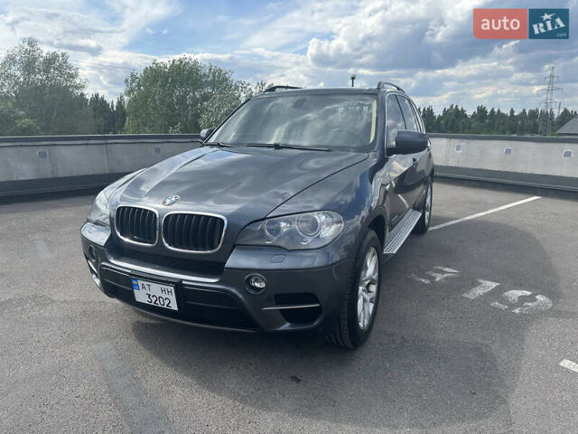 Серый БМВ Х5, объемом двигателя 3 л и пробегом 220 тыс. км за 16500 $, фото 5 на Automoto.ua