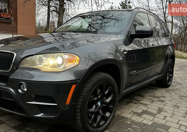 Серый БМВ Х5, объемом двигателя 2.98 л и пробегом 239 тыс. км за 12700 $, фото 16 на Automoto.ua